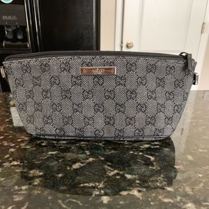 Beautiful Gucci strapless handbag